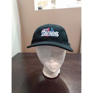 Vintage Logo 7 New England Patriots Snapback Hat Black One Size